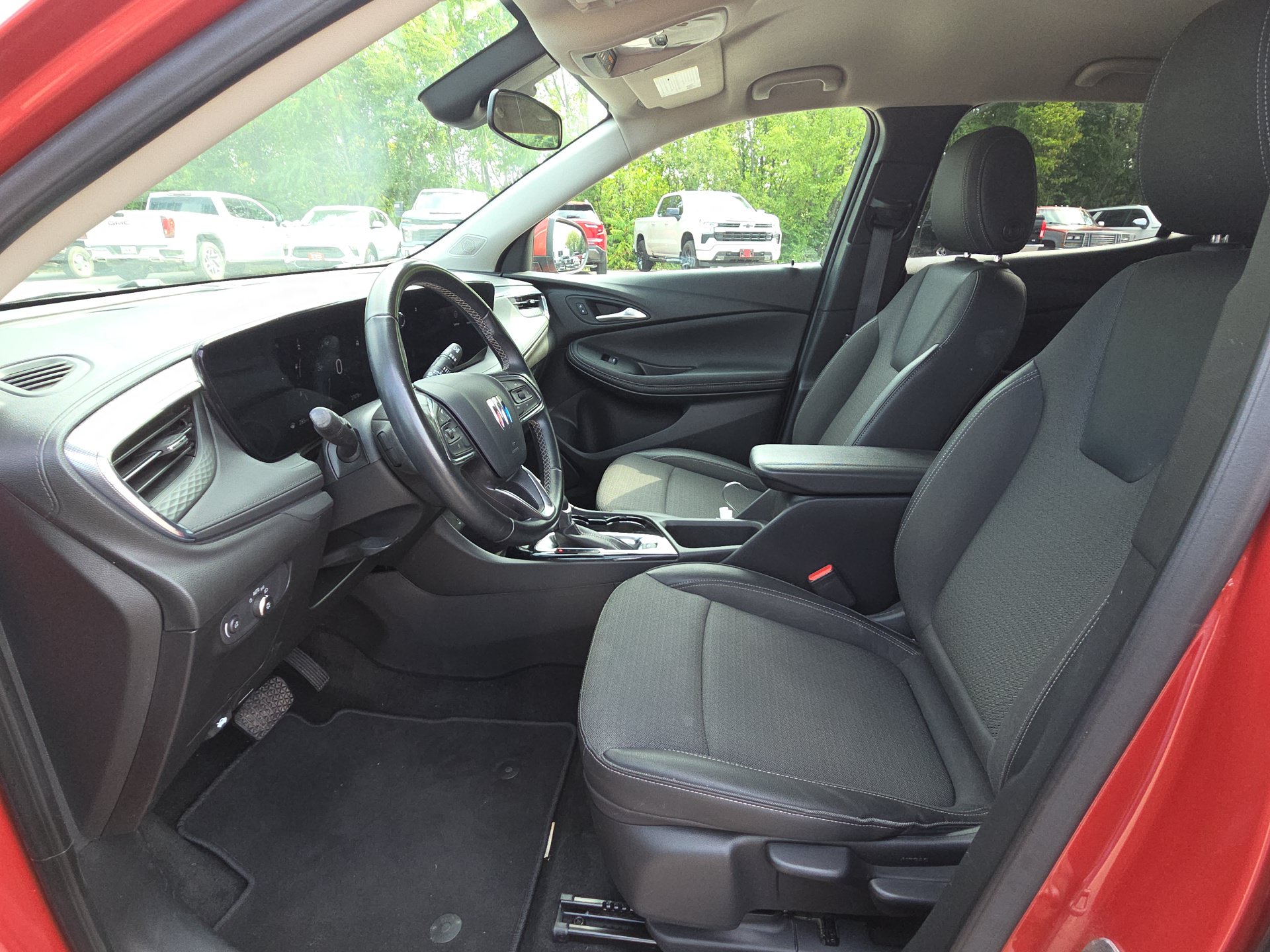 Used 2024 Buick Encore GX Preferred FWD image 15