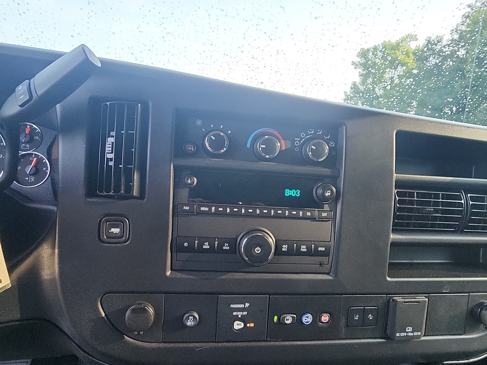 Used 2025 Chevrolet Express 3500 LT w/ LT Preferred Equipment Group RWD image 14