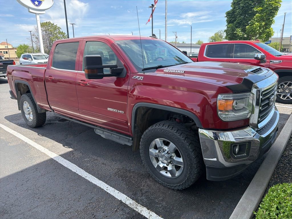 Used 2018 GMC Sierra 2500 SLE w/ SLE Preferred Package AWD/4WD image 6