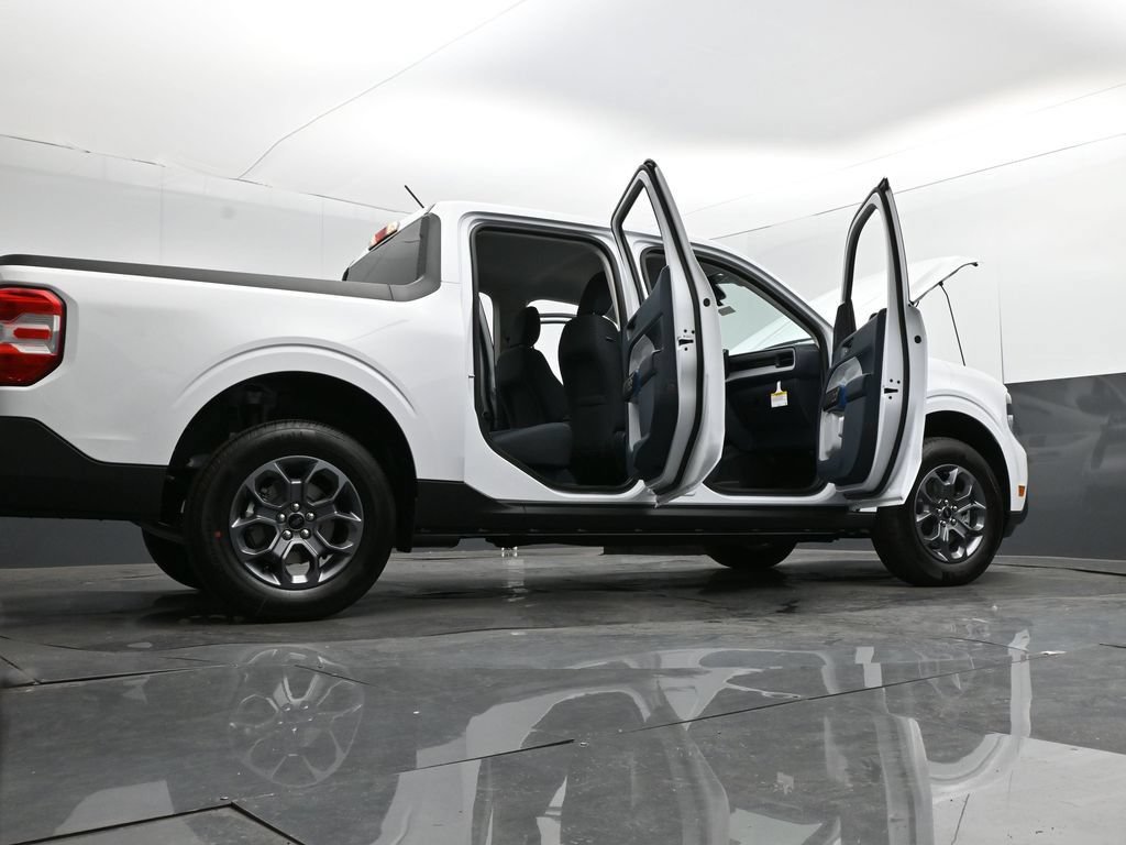 New 2026 Ford Maverick XLT w/ Equipment Group 301A AWD/4WD image 35