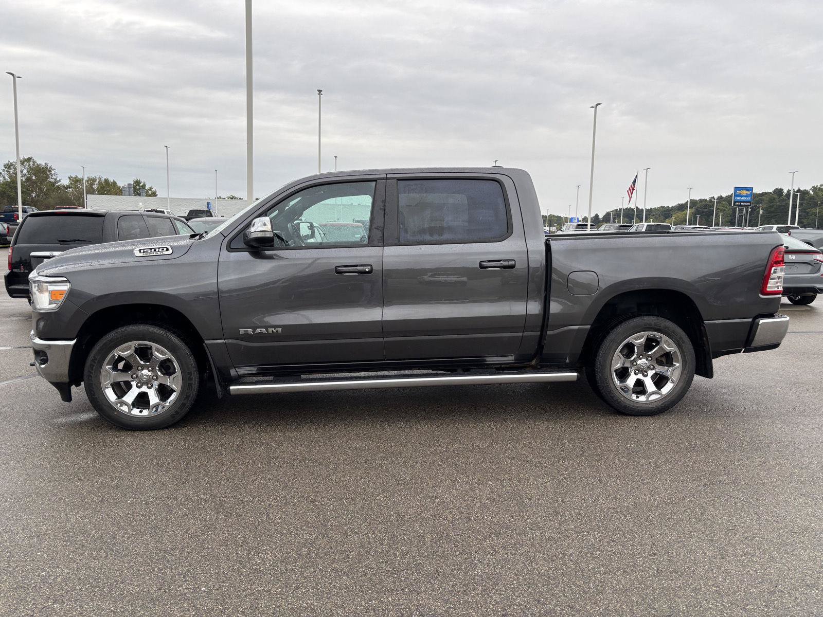 Used 2021 RAM 1500 Big Horn AWD/4WD image 2