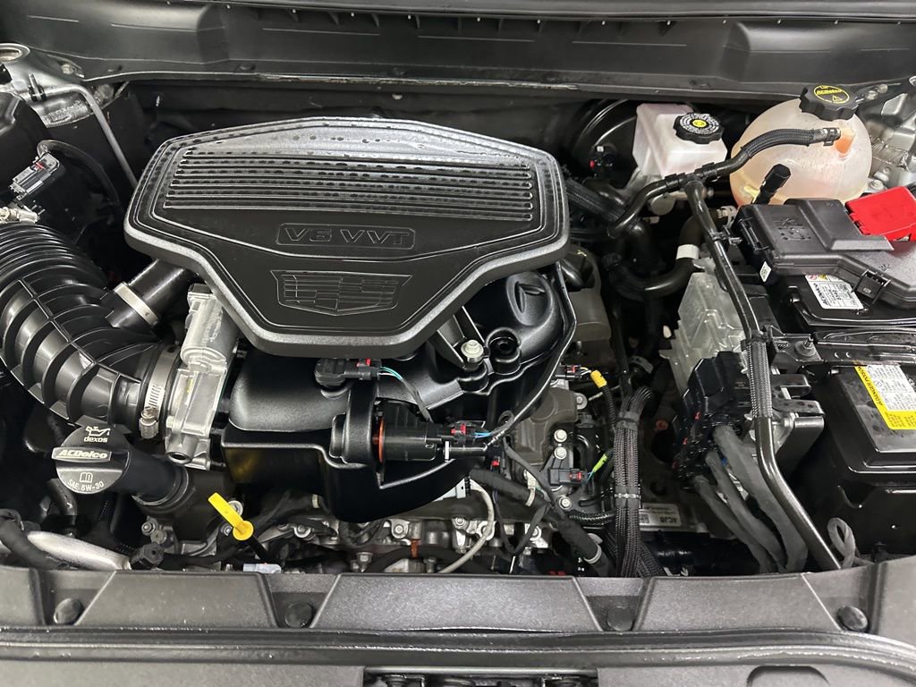 Certified 2025 Cadillac XT5 Premium Luxury image 16