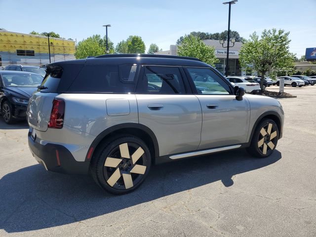 Used 2025 MINI Cooper Countryman S w/ Comfort Package Max image 4