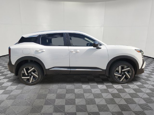 New 2027 Nissan Kicks SV FWD image 4
