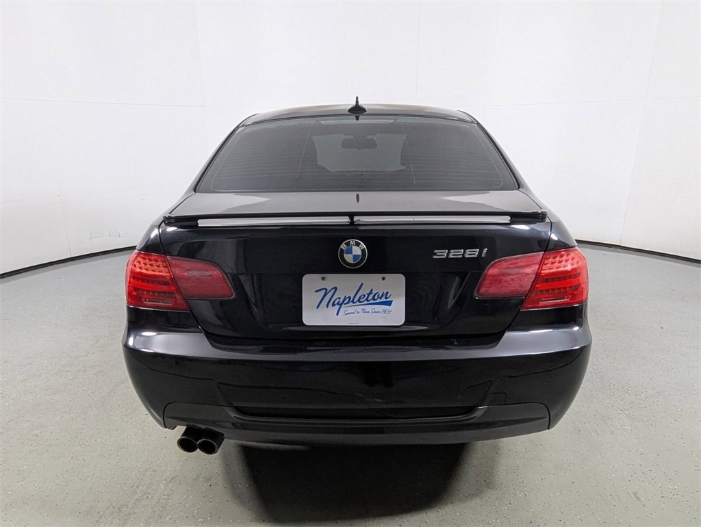 Used 2012 BMW 328i Coupe image 6