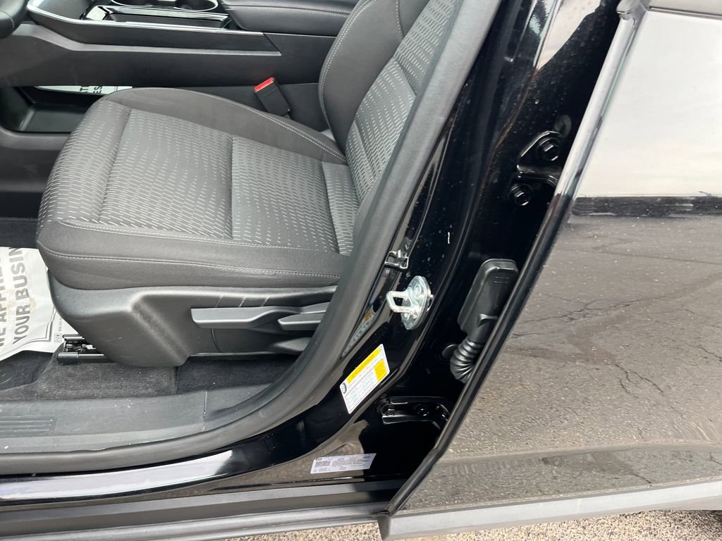 Used 2025 Chevrolet Equinox LT image 20