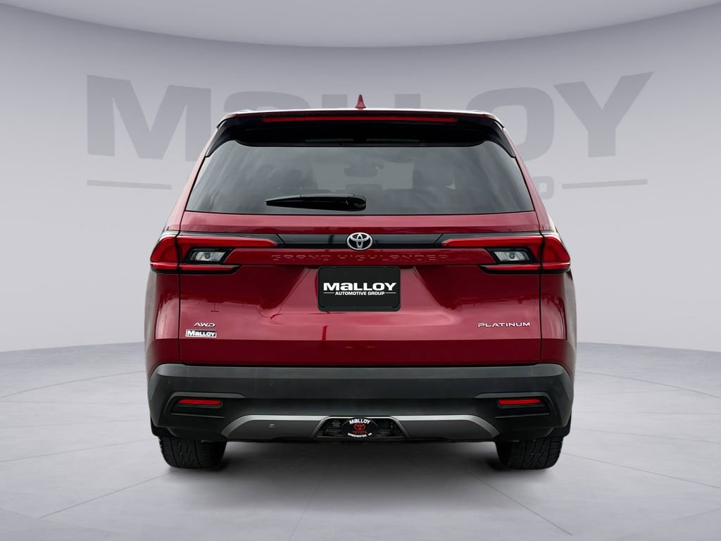 Certified 2024 Toyota Grand Highlander Platinum AWD/4WD image 4