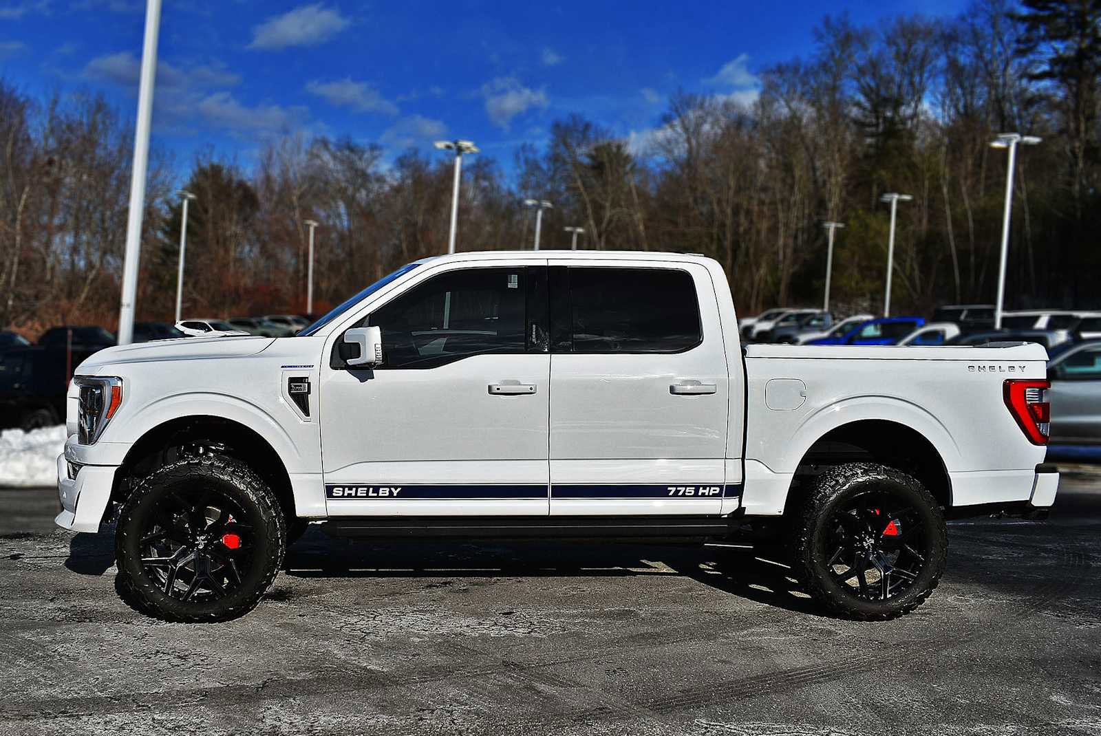 Used 2023 Ford F150 Lariat w/ Equipment Group 502A High image 5