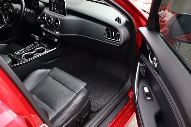 Used 2019 Kia Stinger Premium AWD/4WD image 45