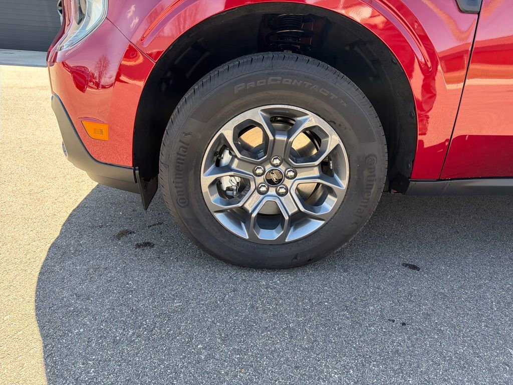 New 2026 Ford Maverick XLT image 25