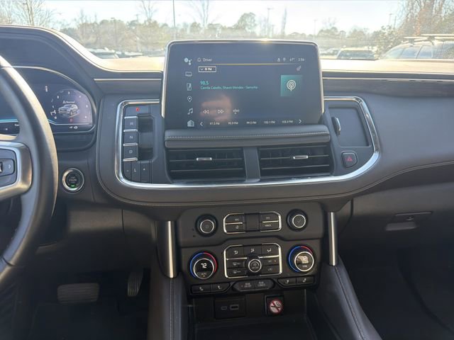 Used 2024 Chevrolet Suburban LT image 13