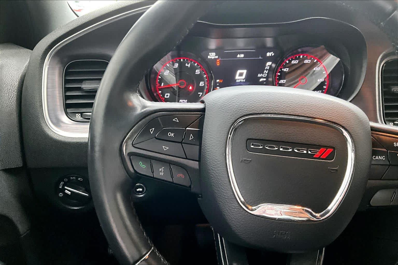 Used 2017 Dodge Charger SE w/ Blacktop Package RWD image 24