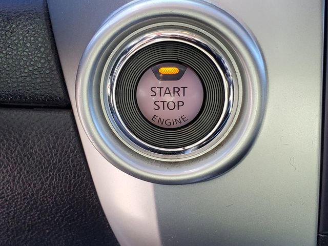 Used 2017 Nissan Titan SV image 26