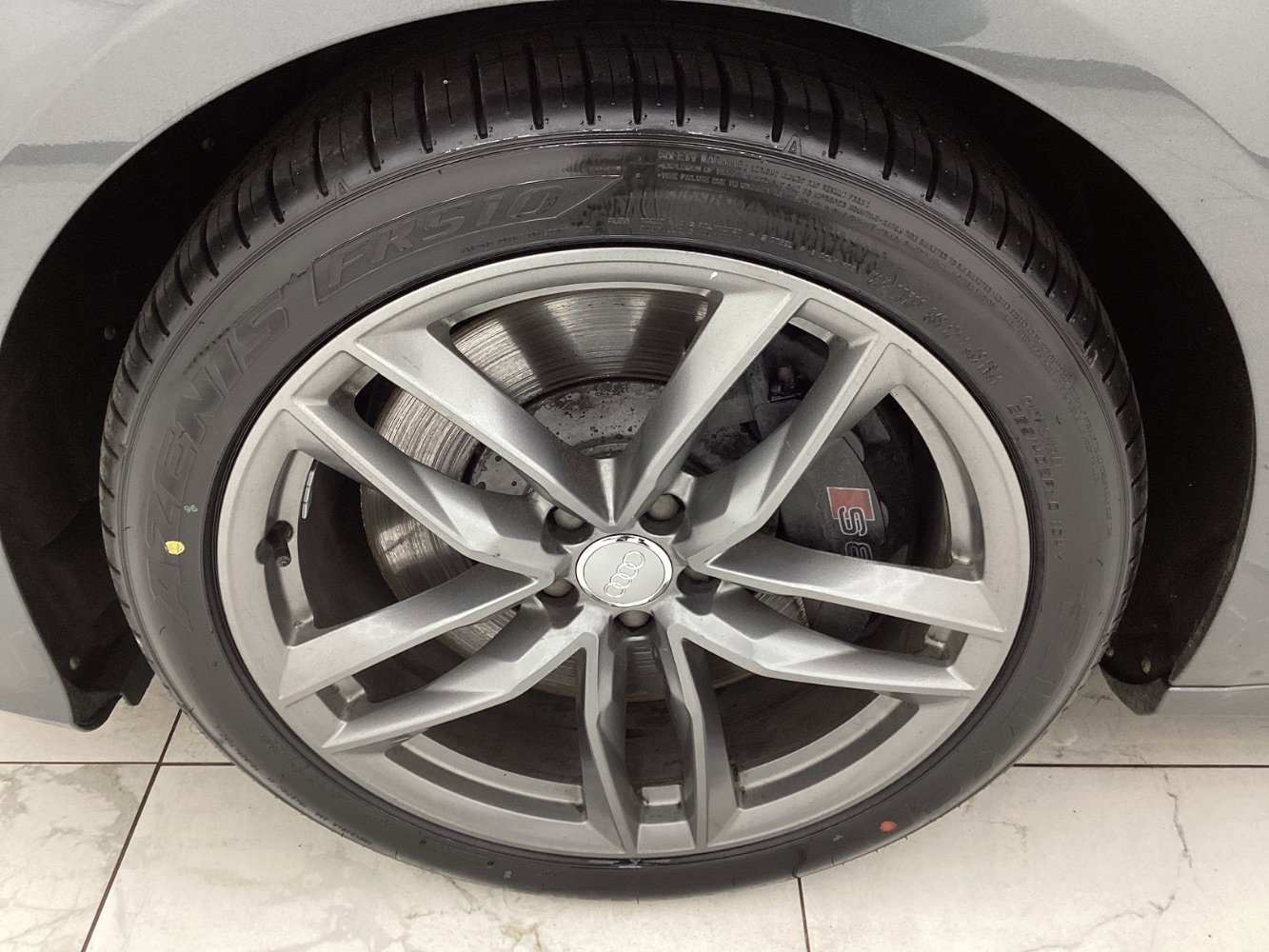 Used 2013 Audi S8 image 52