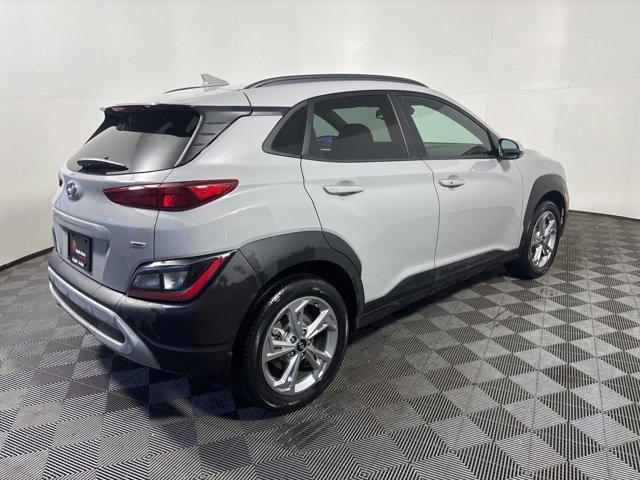 Used 2023 Hyundai Kona SEL image 6