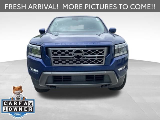 Used 2022 Nissan Frontier SV w/ SV Premium Package AWD/4WD image 2