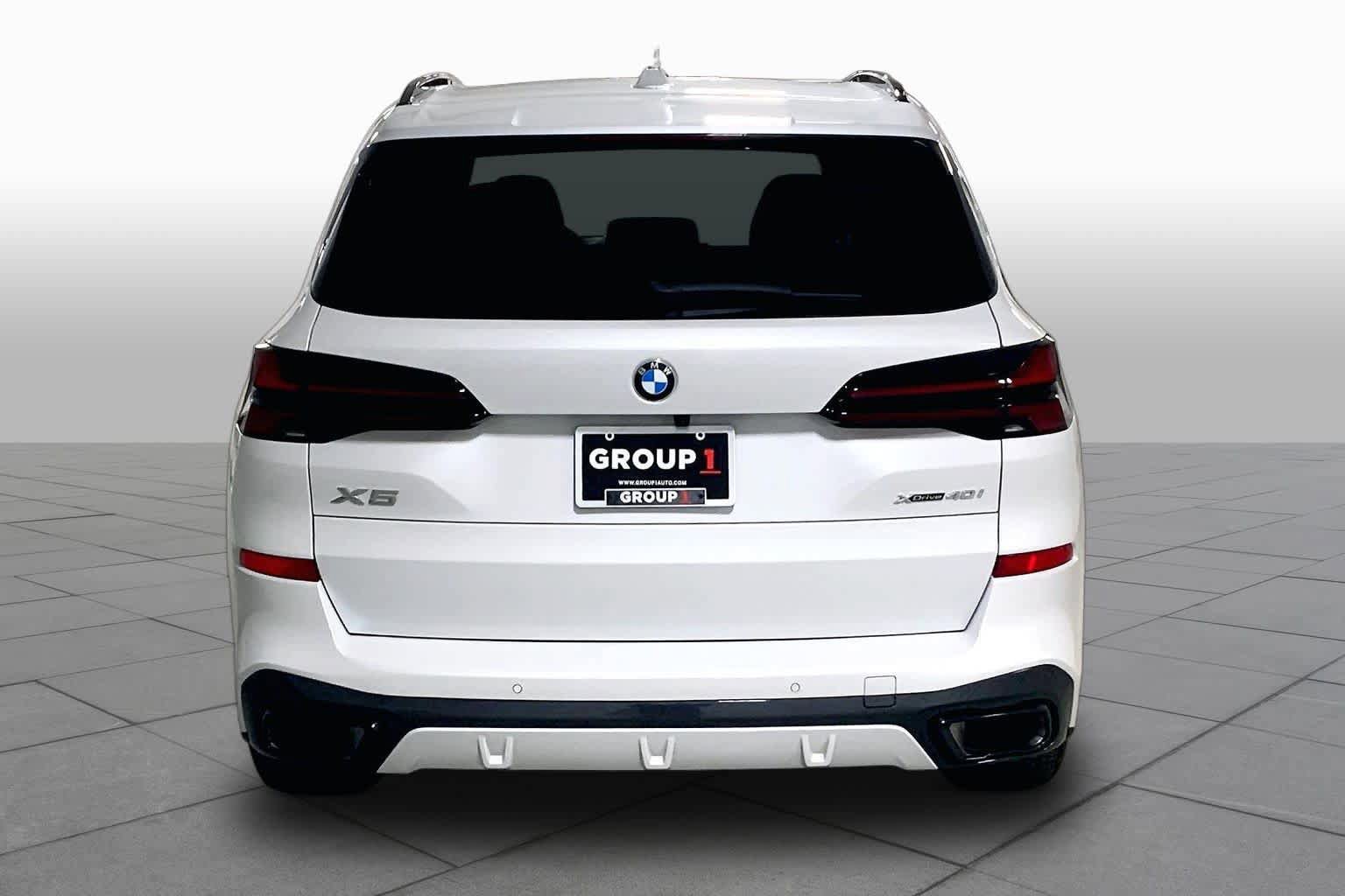 Certified 2024 BMW X5 xDrive40i w/ Executive Package AWD/4WD image 4
