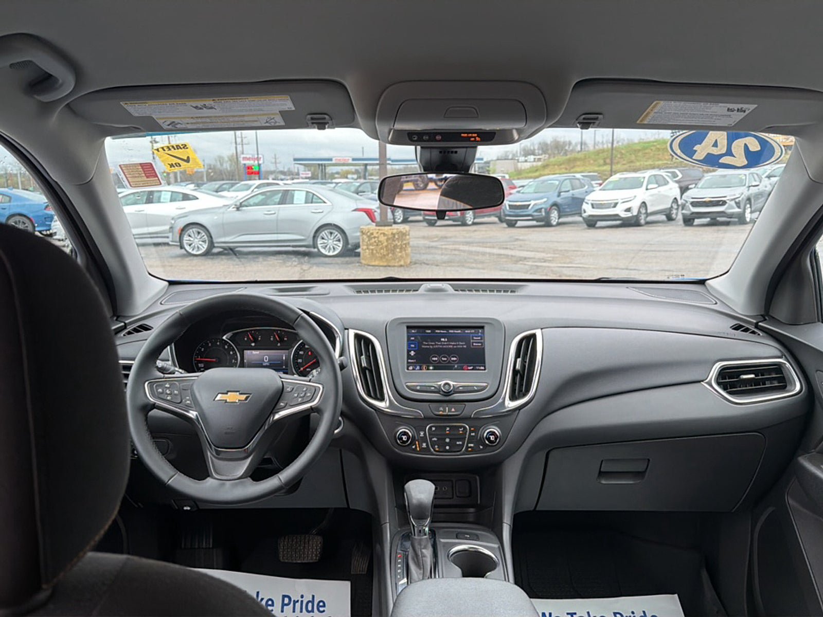 Used 2024 Chevrolet Equinox LT w/ LPO, Floor Liner Package AWD/4WD image 18