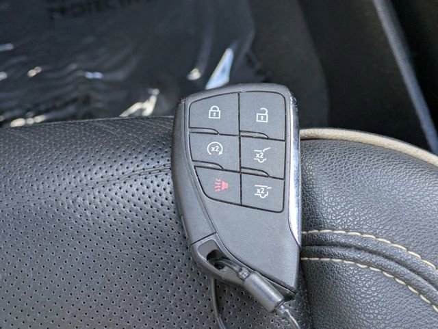 Used 2024 GMC Yukon SLT RWD image 27