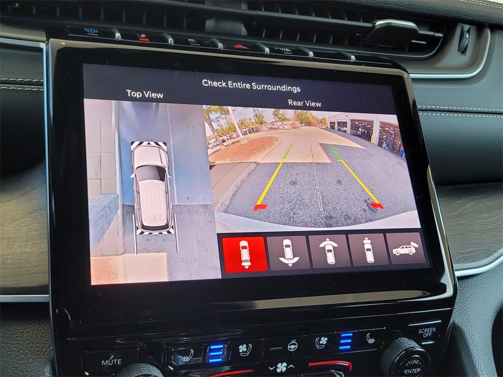 New 2025 Jeep Grand Cherokee Limited 4xe image 18