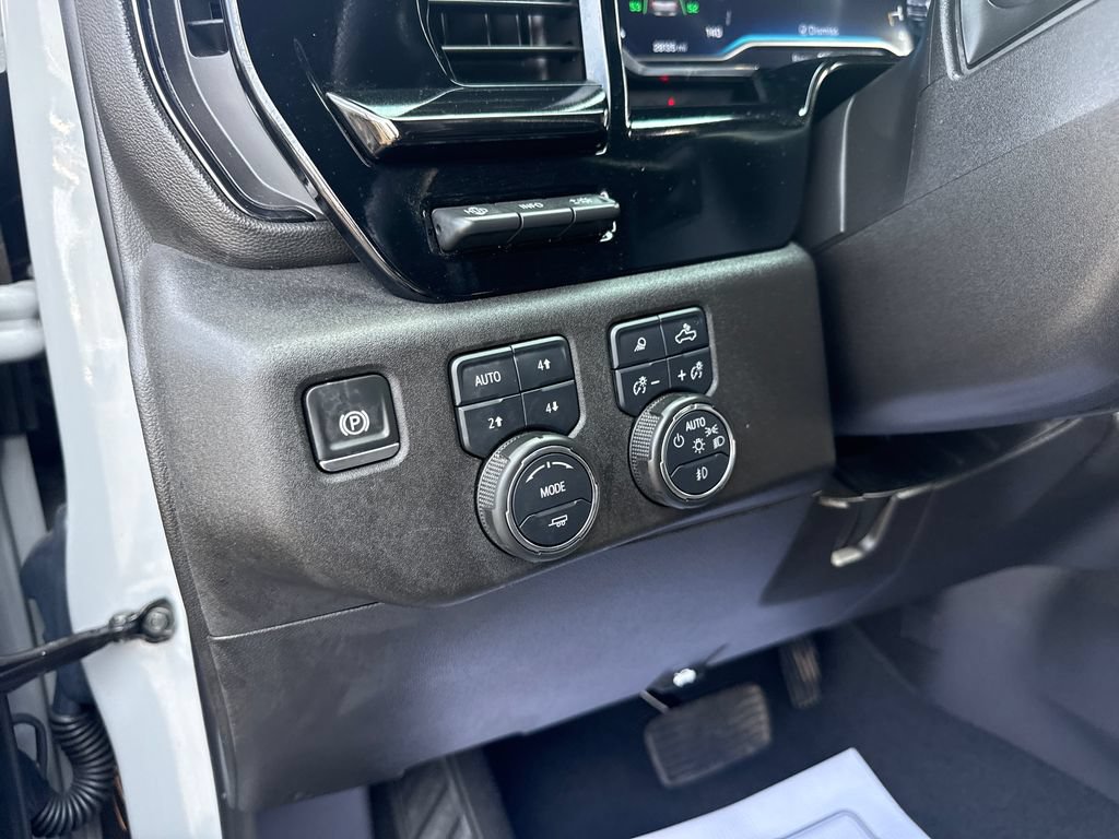 Used 2025 Chevrolet Silverado 2500 ZR2 w/ ZR2 Bison Edition AWD/4WD image 37