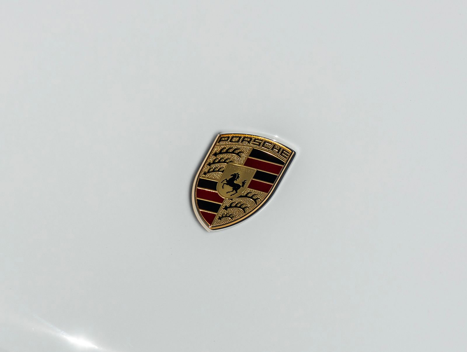 Certified 2026 Porsche Macan AWD/4WD image 17
