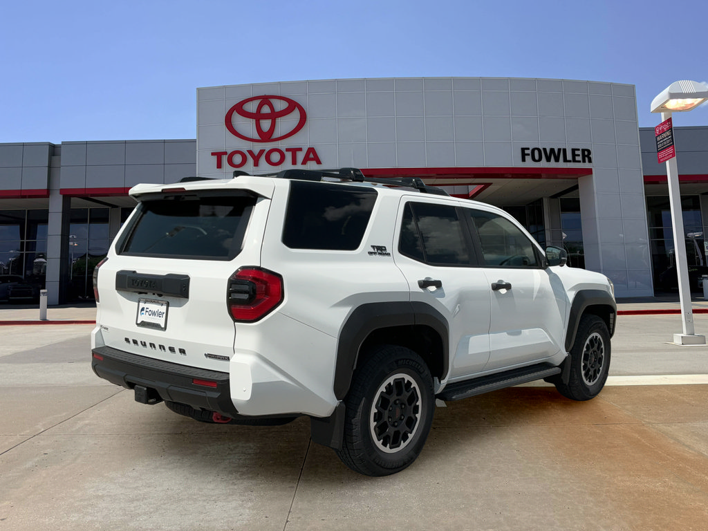 New 2026 Toyota 4Runner TRD Off-Road Premium w/ Tow Technology Package AWD/4WD image 5