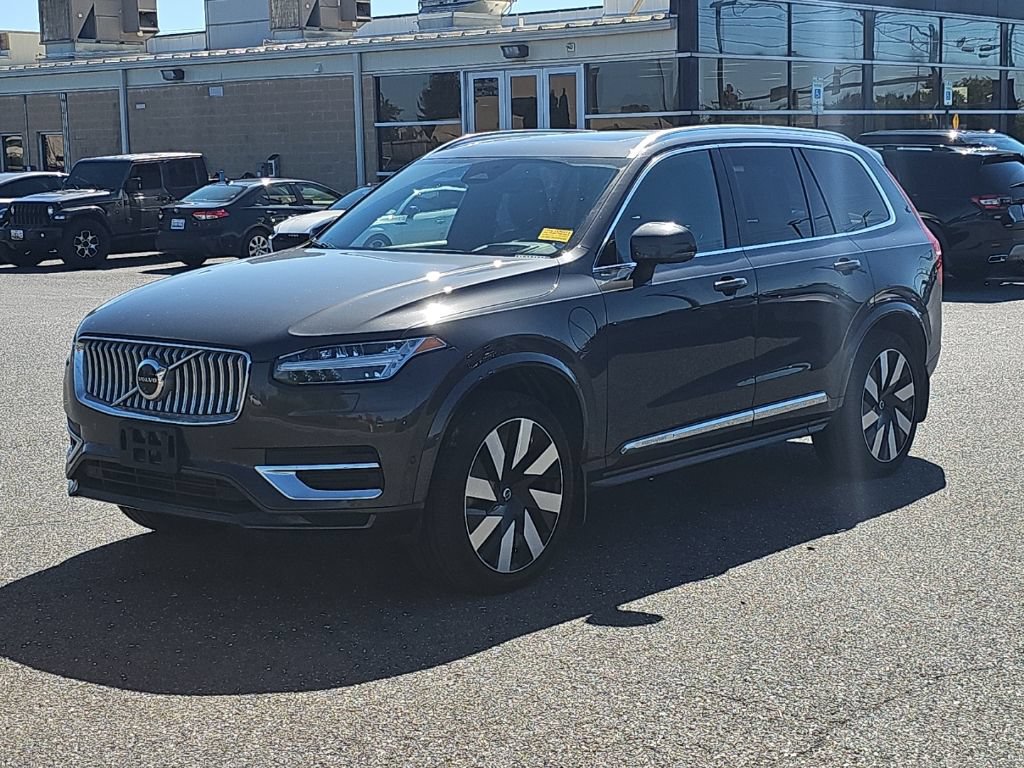 Used 2024 Volvo XC90 T8 Ultimate w/ Lounge Package AWD/4WD image 16