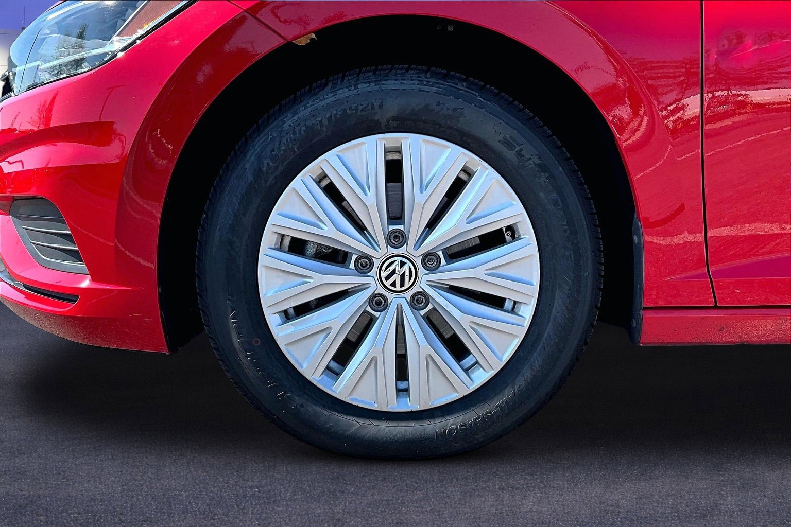 Used 2019 Volkswagen Jetta FWD image 33