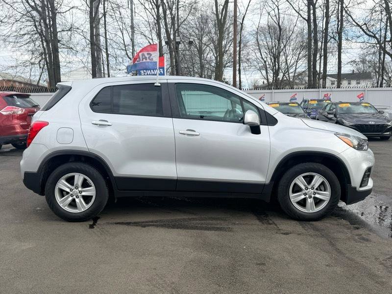 Used 2019 Chevrolet Trax LS w/ Tint and Cruise Package image 5