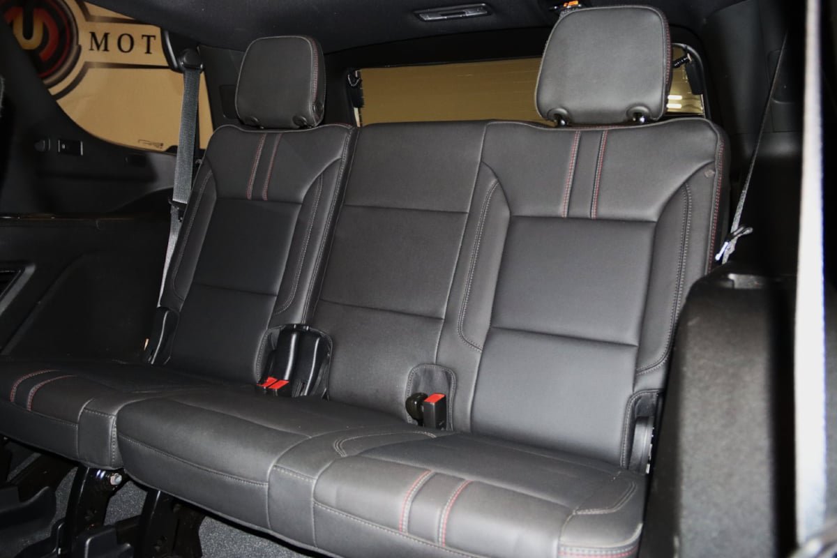 Used 2022 Chevrolet Tahoe RST w/ Luxury Package AWD/4WD image 14
