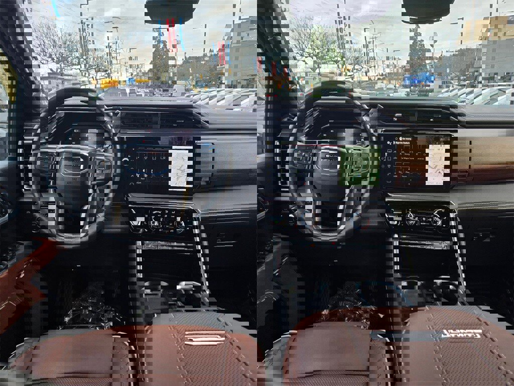 Used 2024 GMC Sierra 2500 Denali Ultimate w/ Max Trailering Package image 11