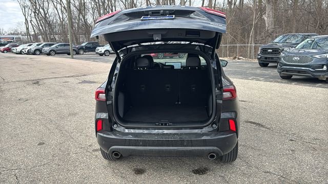 Certified 2024 Ford Escape ST-Line w/ Tech Pack #1 image 29
