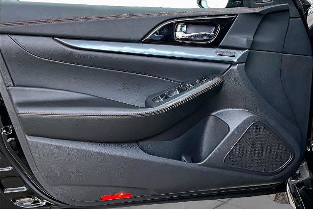Certified 2023 Nissan Maxima SR w/ Sport Mat Group FWD image 22