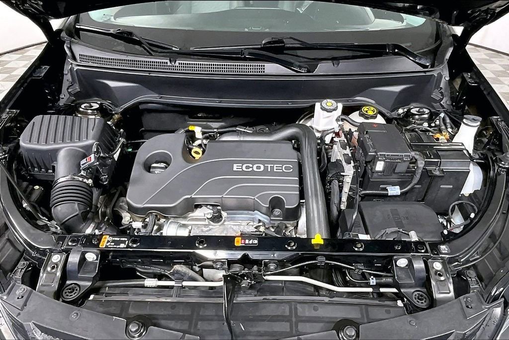 Used 2020 Chevrolet Equinox LT image 9