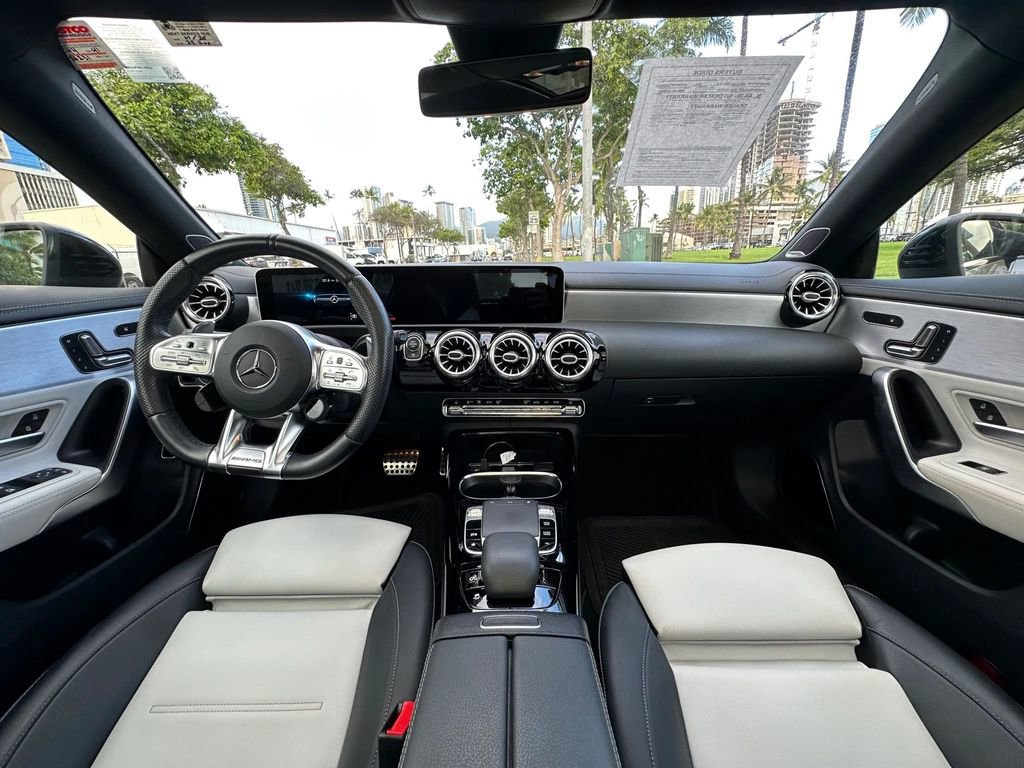 Used 2020 Mercedes-Benz CLA 35 AMG 4MATIC image 10