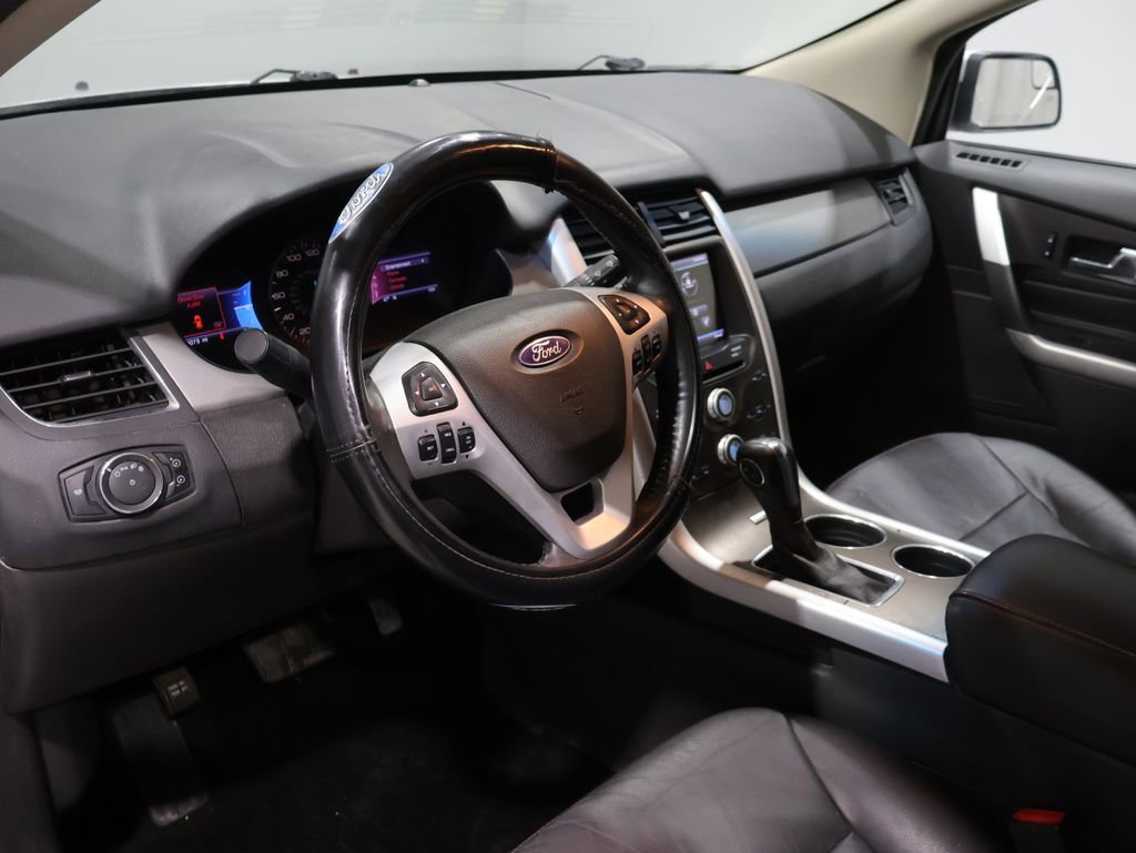 Used 2013 Ford Edge SEL image 14