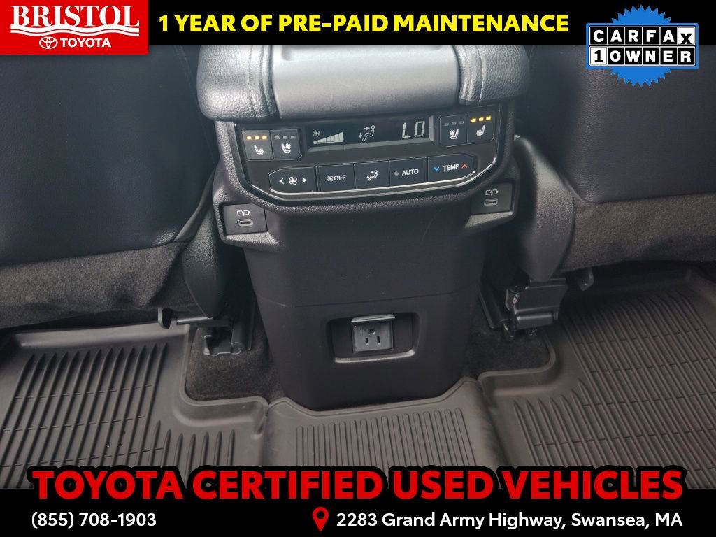 Used 2025 Toyota Grand Highlander AWD Hybrid image 18