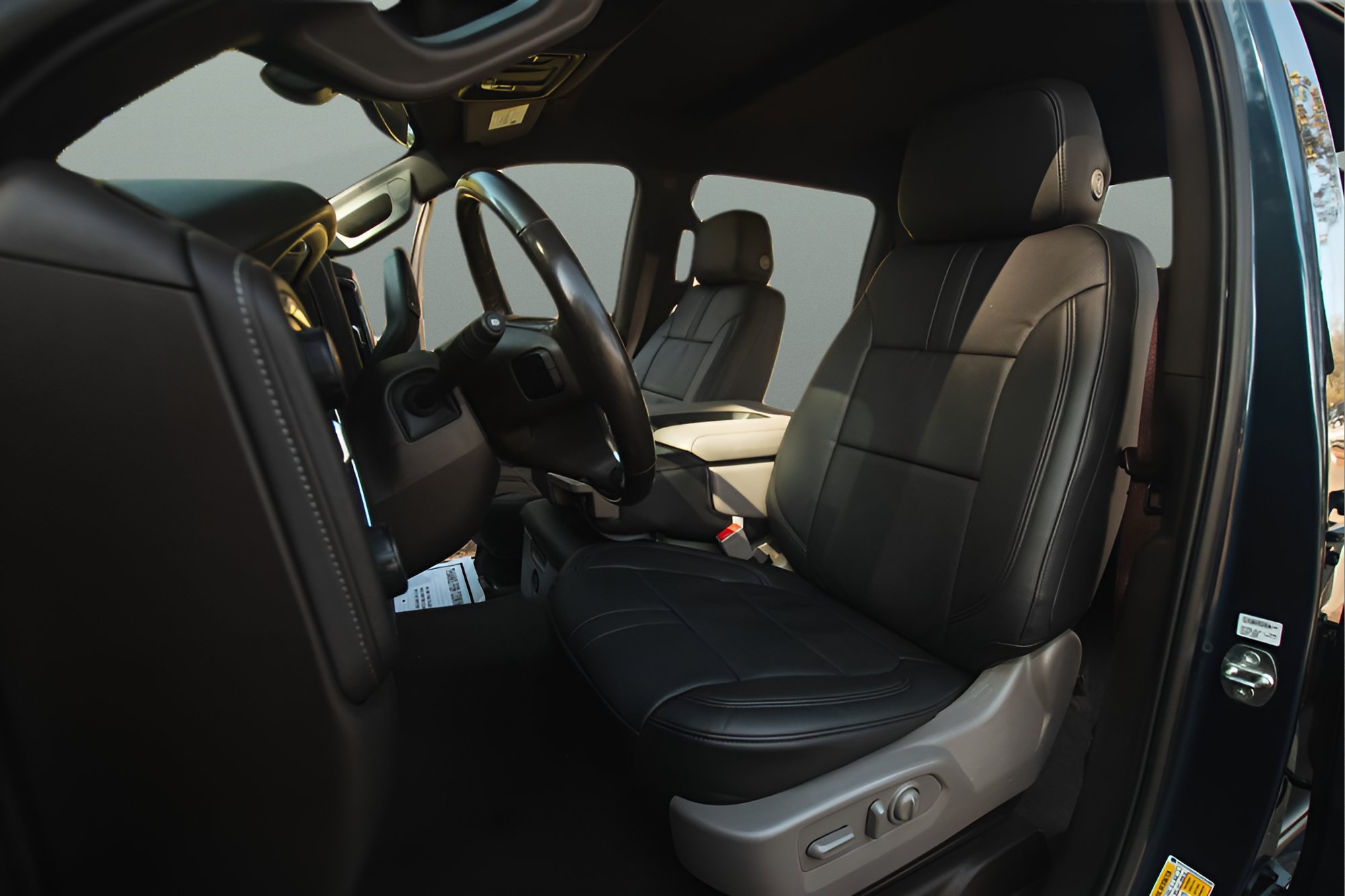Used 2020 Chevrolet Silverado 1500 LT w/ All-Star Edition AWD/4WD image 21