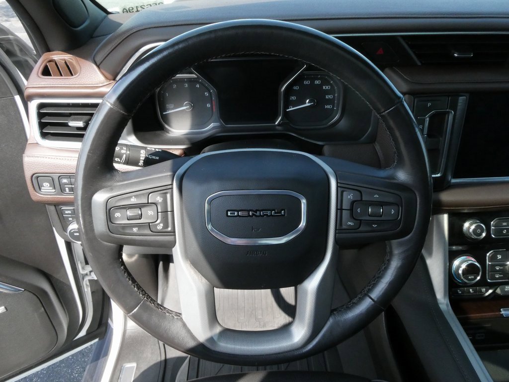 Used 2021 GMC Yukon Denali image 4