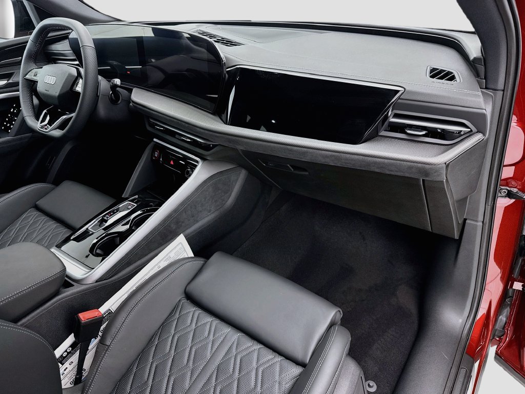 New 2026 Audi SQ5 Premium Plus AWD/4WD image 16