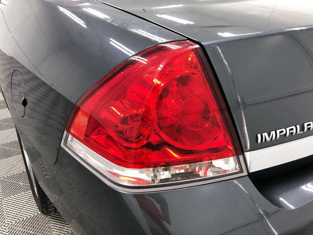 Used 2010 Chevrolet Impala LS FWD image 34