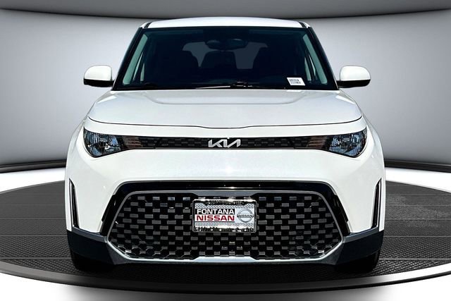Used 2024 Kia Soul EX image 2