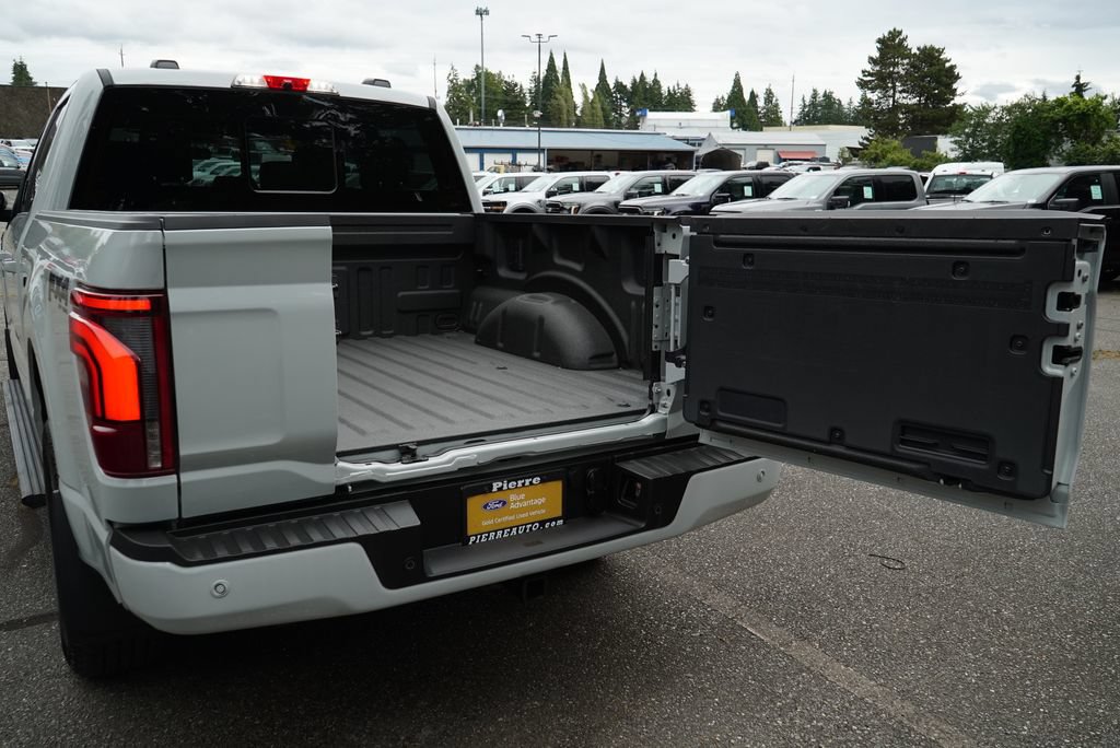 Certified 2024 Ford F150 Platinum w/ FX4 Off-Road Package AWD/4WD image 35