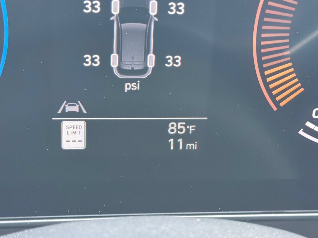 New 2026 Hyundai Kona SEL Premium FWD image 21