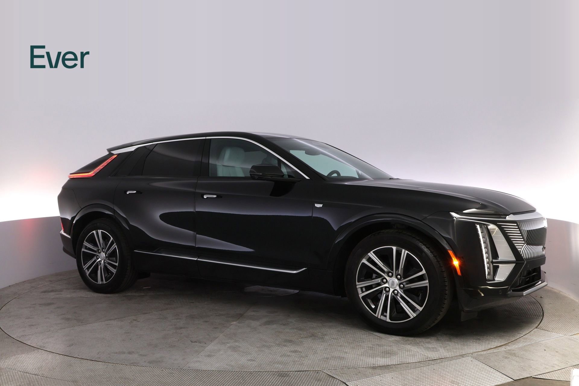 Used 2024 Cadillac Lyriq Luxury AWD/4WD image 14