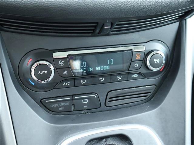 Used 2013 Ford C-MAX SE FWD image 16
