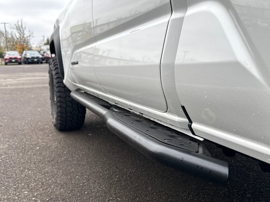 Used 2024 Toyota Tacoma TRD Off-Road image 12