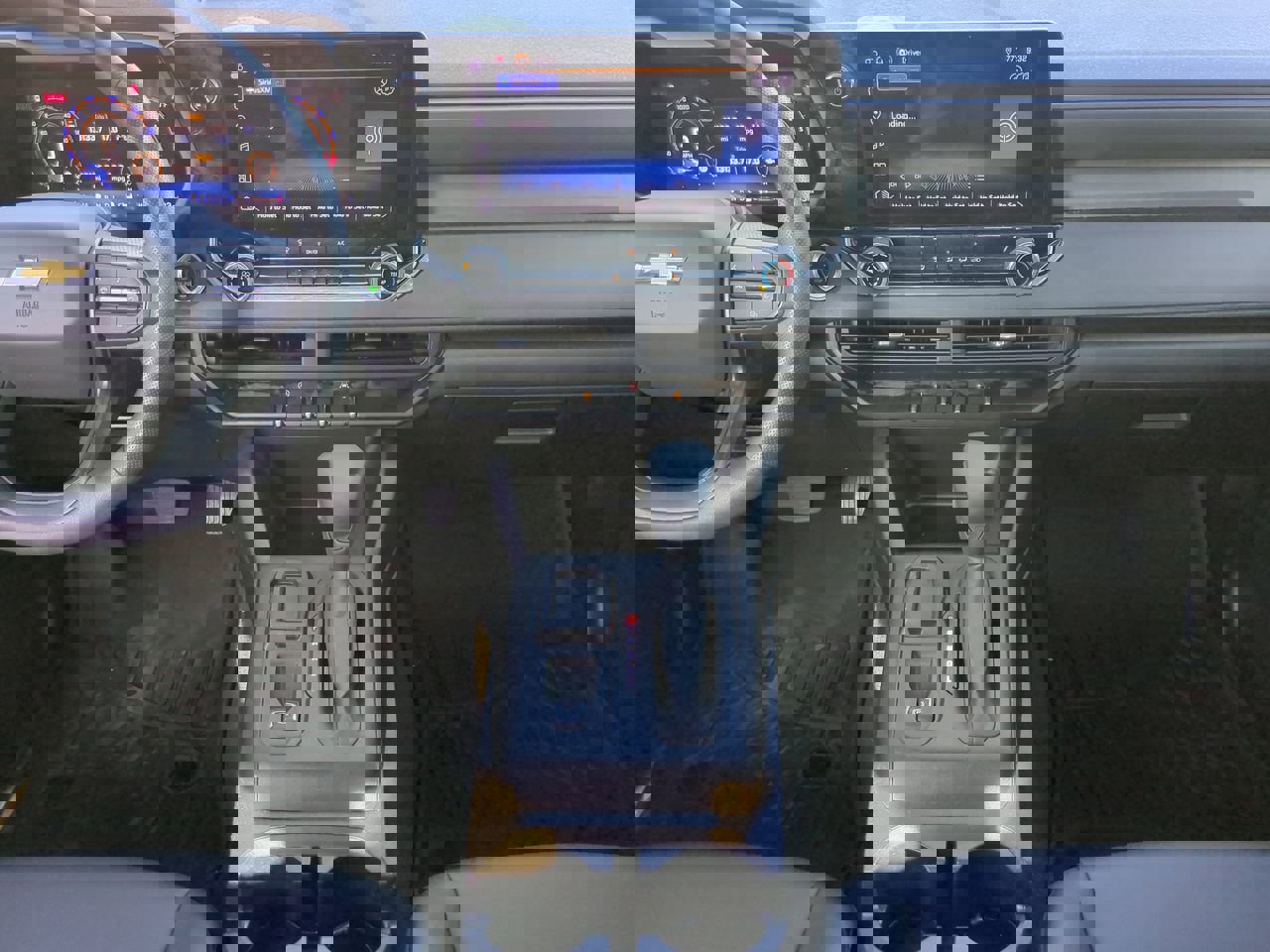 Used 2024 Chevrolet Colorado W/T image 19