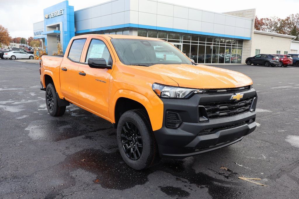 New 2026 Chevrolet Colorado W/T image 2